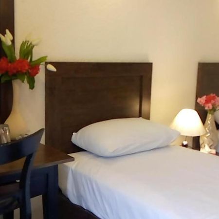 Airport Hotel Карачи Экстерьер фото