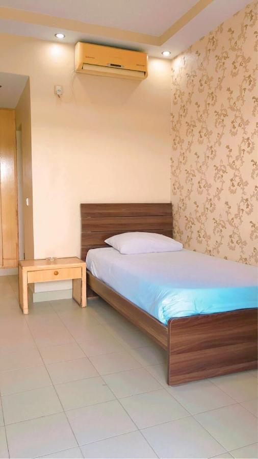 Airport Hotel Карачи Экстерьер фото