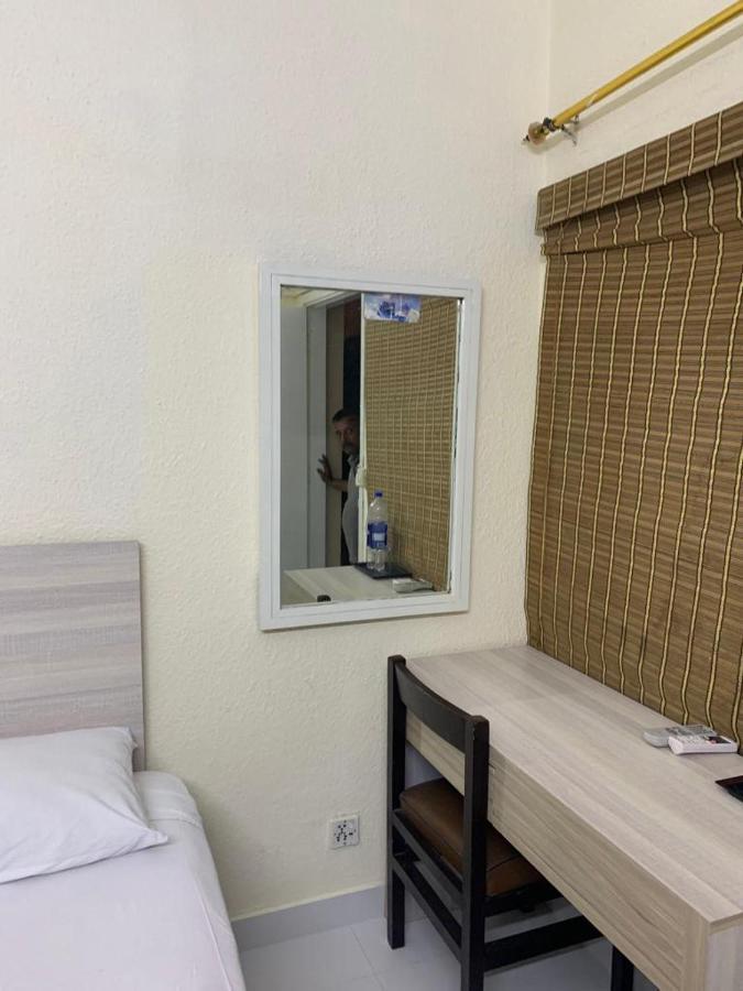 Airport Hotel Карачи Экстерьер фото